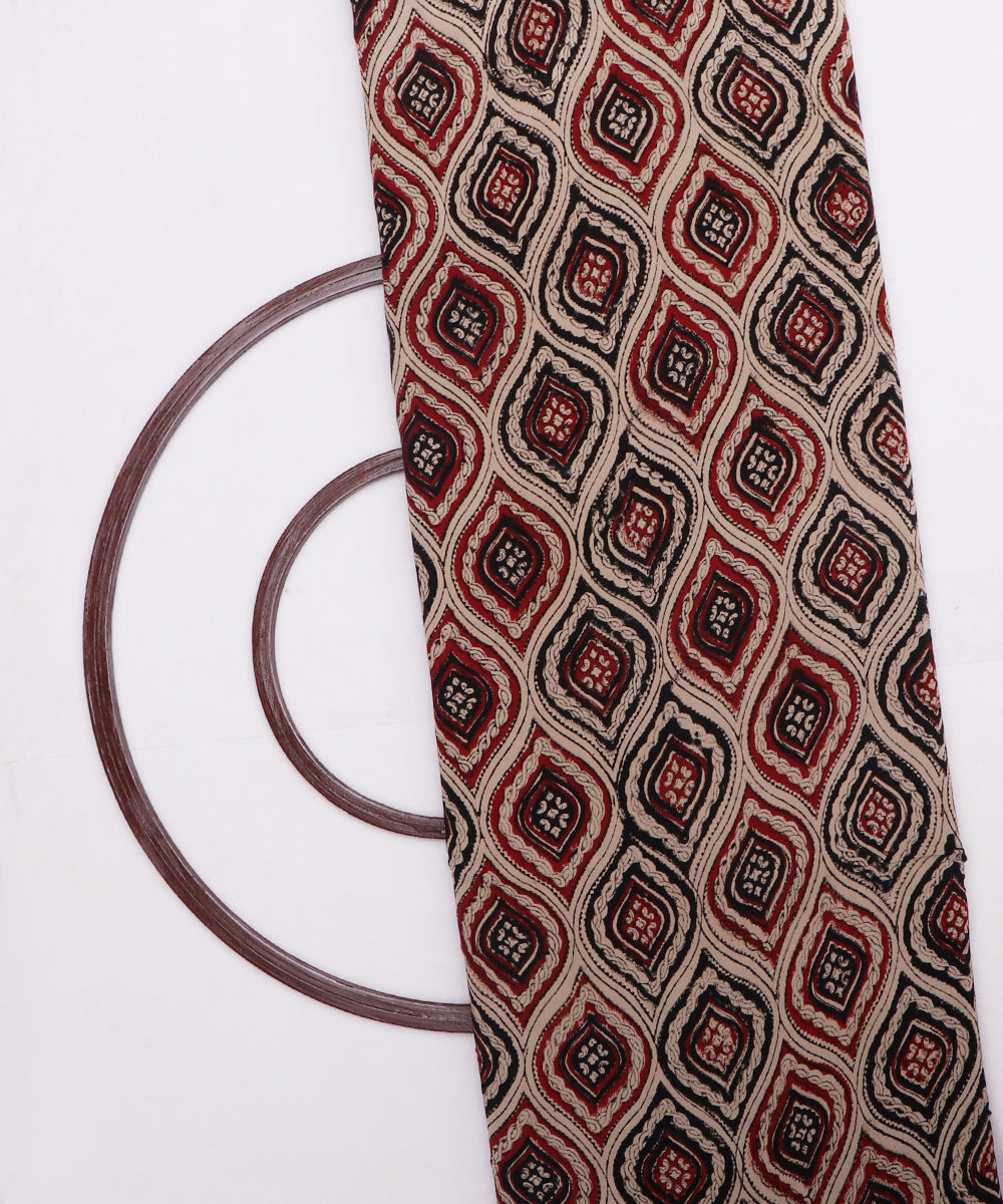 Beige Colour Traditional Print Georgette Fabric ( 1.70 Meter)