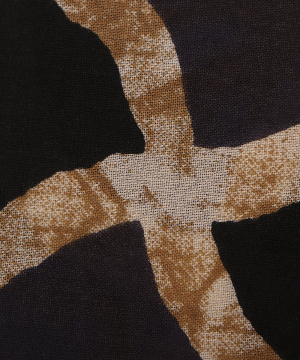 Black Colour Abstarct Print Cotton Fabric ( 2.80 Meter)