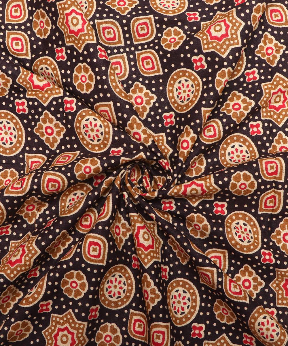 Buy Pure Cotton Dress Fabric at Fabric Dekho