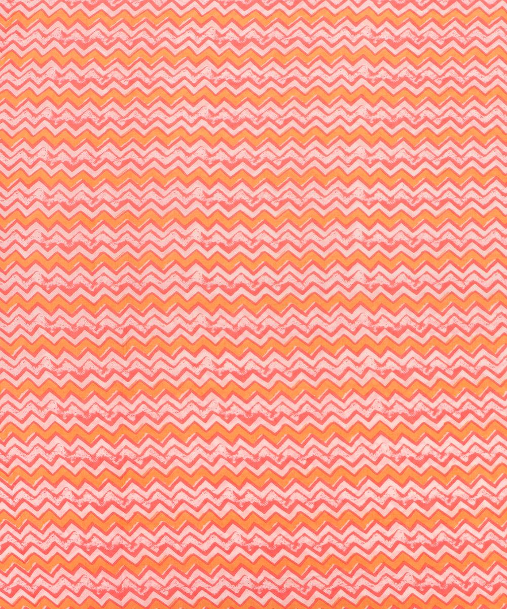 White Colour Zig - Zag Print Cotton Fabric - Fabric Dekho