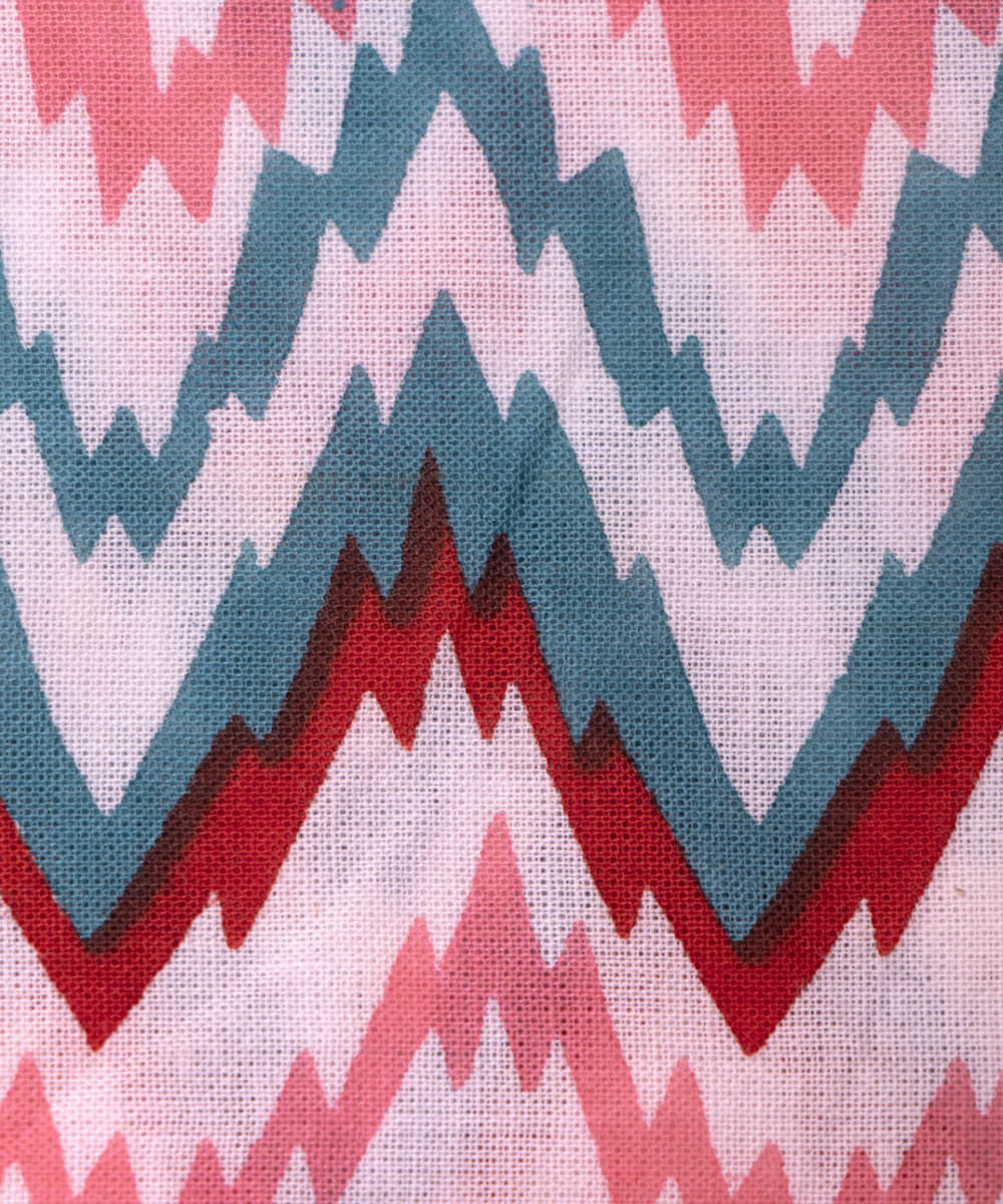 White Colour Zig Zag Print Cotton Fabric