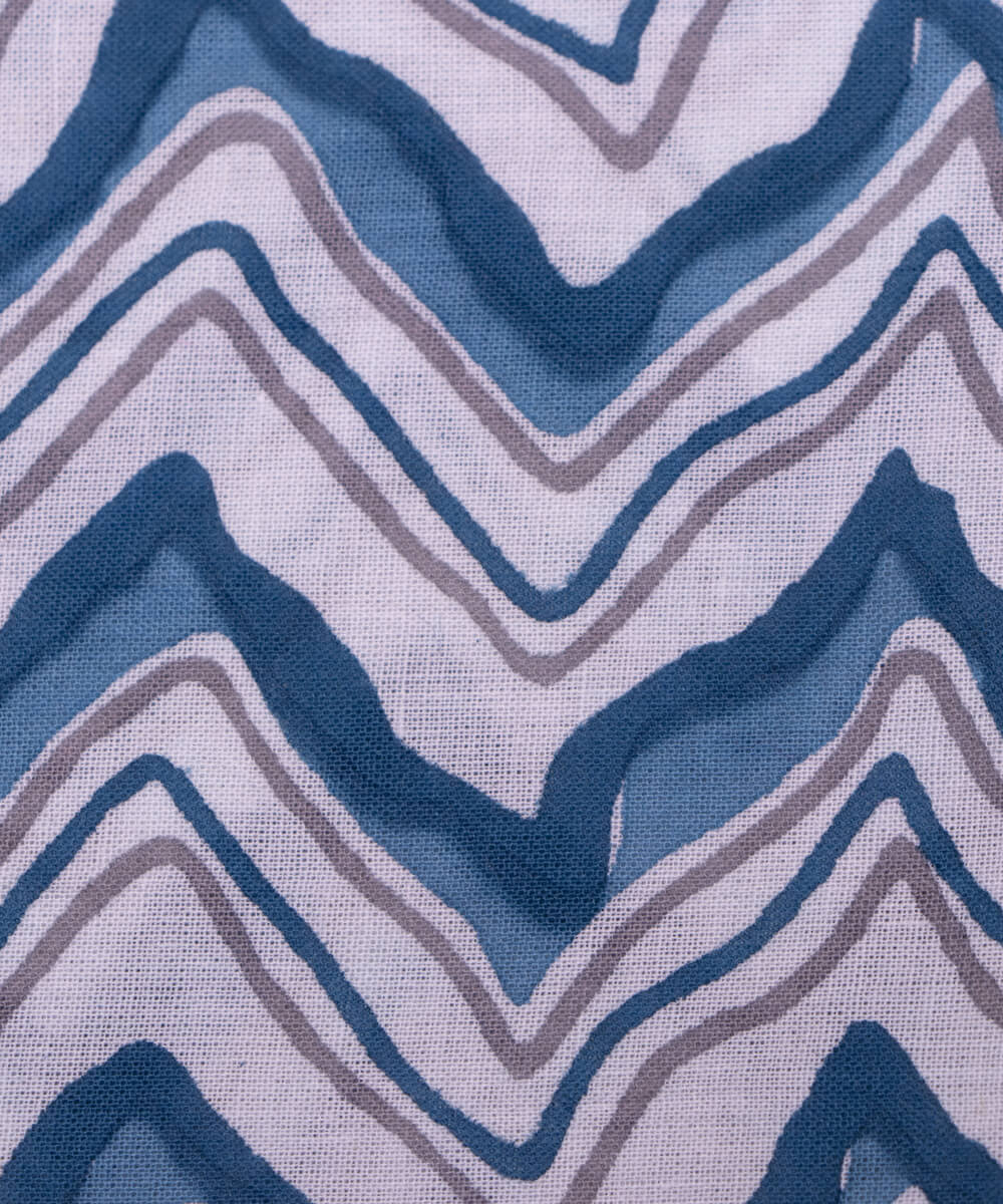 White Colour Zig Zag Printed Cotton Fabric