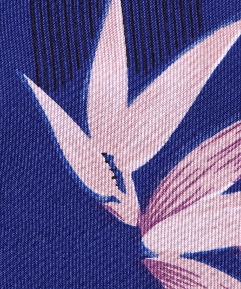 blue leaf pattern crepe fabric