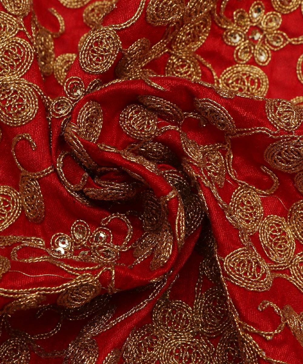 Red Colour Pattern Zari Raw Fabric